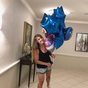 Meet your Posher, Veronica